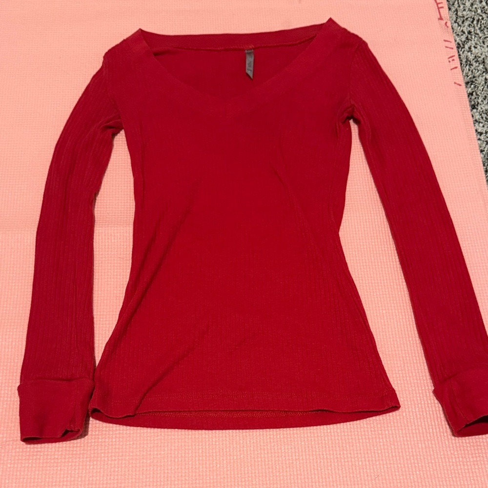 Long Sleeve V-Neck Top